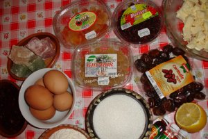 Chec cu fructe confiate