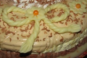 Trandafiri din pasta de lapte praf
