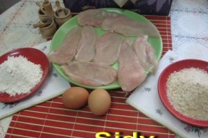 Snitel din piept de pui, copt