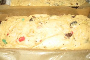 Mini-panettone (facut la masina de paine)