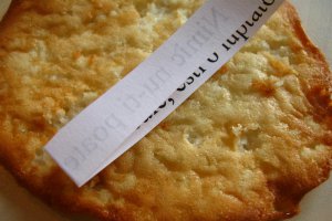 Chinese fortune cookies-prajiturele chinezesti cu ravas