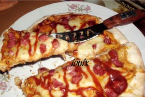 Pizza quatro formaggi