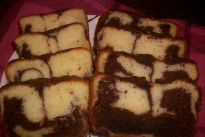 Chec cu visine si cacao