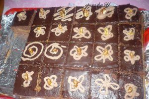 Amandina cu crema caramel