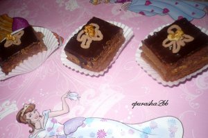 Amandina cu crema caramel