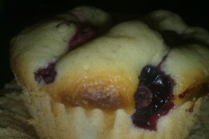 Muffins sau briose cu fructe de padure asortate