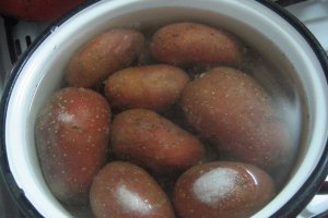Patatas bravas
