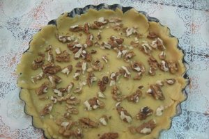 Tarta cu visine si nuca