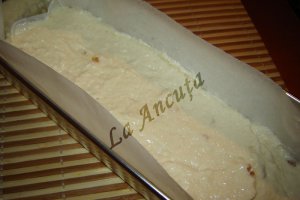 Chec cu albusuri si nuca de cocos