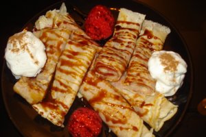 Clatite cu dulceata