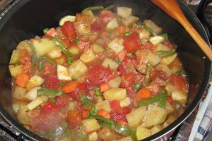 Ghiveci de legume cu carne de vita-“Munazaleh”