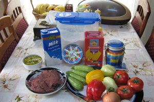 Lasagna cu carne de vita macinata si legume