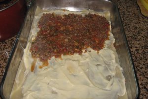 Lasagna cu carne de vita macinata si legume