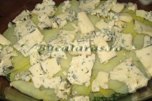 Budinca cu cartofi si spanac & blue cheese