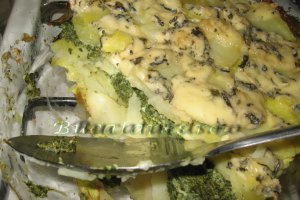 Budinca cu cartofi si spanac & blue cheese