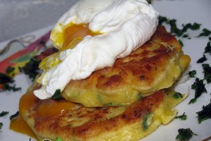 Pancakes cu porumb si branza