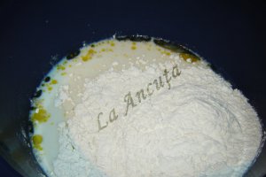 Pizza cu ciuperci si ou