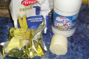 Briose si tarta aperitiv