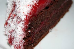 Tort cu ciocolata si visine