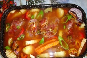 Porc cu legume la cuptor
