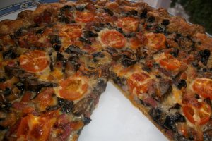 Quiche cu champignons si kaiser