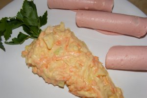 Salata de cruditati cu iaurt si maioneza