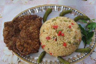 Pilaf cu burgul picant-