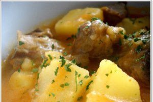 Tocanita de cartofi cu carne