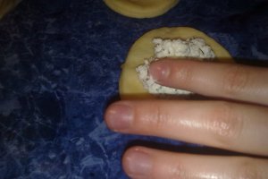 Gogosi cu branza si marar