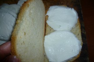 Mozzarella in carrozza