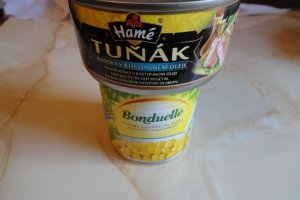 Salata de peste cu porumb