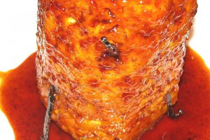 Ananas Copt cu Sos de Caramel