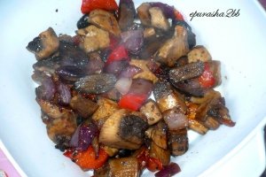 Salata de ciuperci cu masline