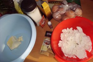 Cheesecake cu aromă de capuccinno şi ciocolată