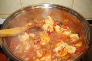 Piept de pui in sos tiganesc