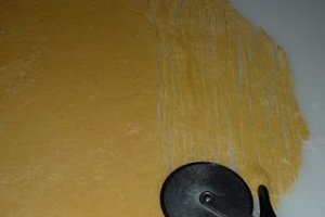 Taitei de casa cu ulei de masline