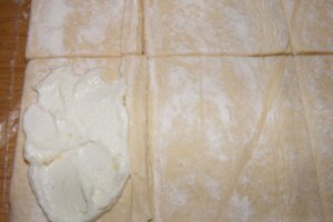 Foietaj cu branza sarata