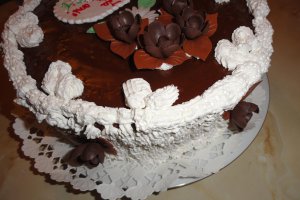 Tort special cu trei creme