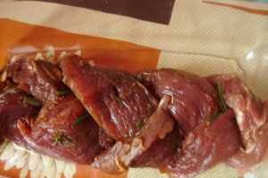 Muschiulet  de porc cu sos de ciuperci