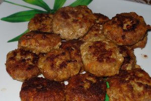 Chiftelute de iepure cu ciuperci
