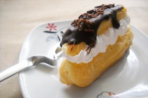 Eclere cu crema de vanilie