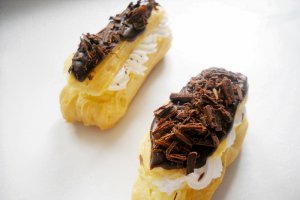 Eclere cu crema de vanilie