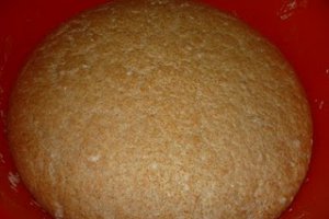 Paine de casa cu faina integrala si ulei de masline