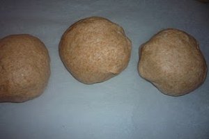 Paine de casa cu faina integrala si ulei de masline