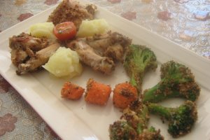 Aripioare de pui si brocolli in pesmet la cuptor