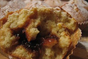Desert briose cu gem de prune