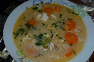 Ciorba de legume cu pui