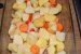 Pulpe de pui cu legume si sos de usturoi-1