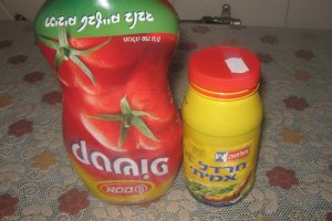 Hamburgeri din carne de pui