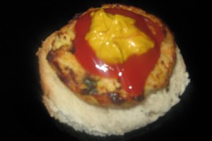 Hamburgeri din carne de pui